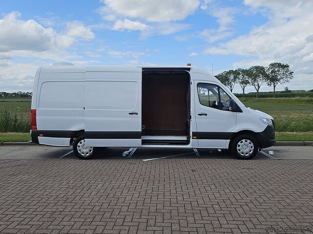 Hochdachkombi MERCEDES-BENZ SPRINTER 315 L3H2 Mbux AC Euro6!