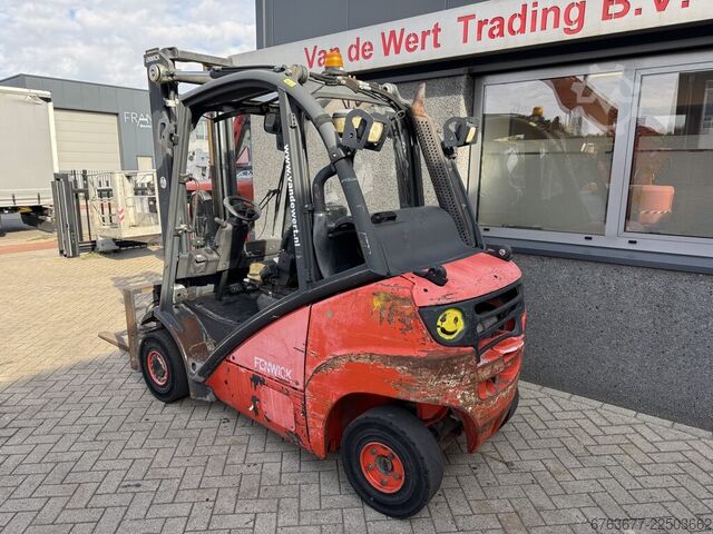 Linde H25T Triplex 550 Freihub / Seitenschieber / Gabelversteller LPG 2007 LINDE H25T Triplo 550 Freelift / Sideshift / Vorkversteller LPG 2007