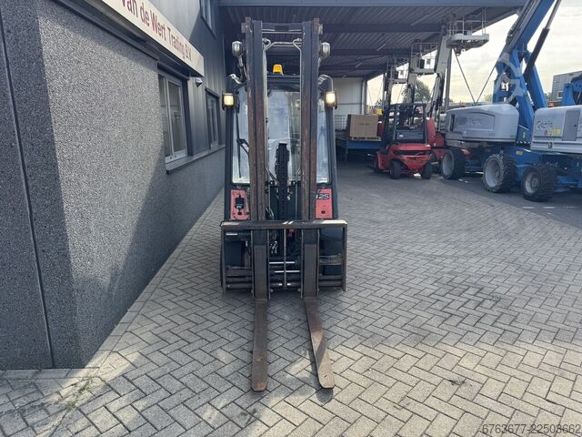 Linde H25T Triplex 550 Freihub / Seitenschieber / Gabelversteller LPG 2007 LINDE H25T Triplo 550 Freelift / Sideshift / Vorkversteller LPG 2007