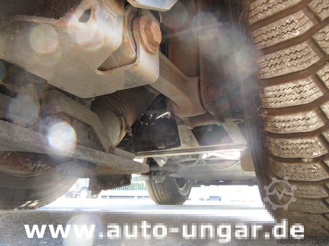 Kehrmaschine Hako CM 1600 Kehrmaschine 4x4 Baujahr 2018