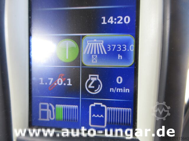 Kehrmaschine Hako CM 1600 Kehrmaschine 4x4 Baujahr 2018