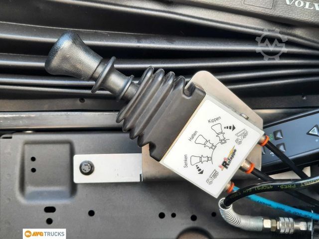 Standard tractor unit VOLVO FH 500 XL 2 Kreis Hydr I-Park-Cool Tacho 4.1 Alu