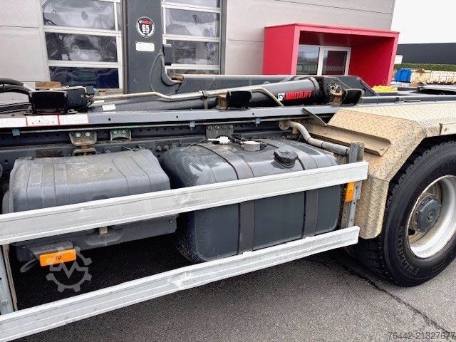 Roll-off tipper truck MERCEDES-BENZ AROCS 2636L-6X4-3M60 RADSTAND-KFZ BRIEF-253TKM!!