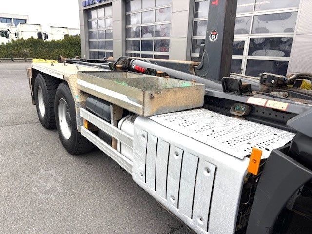 Roll-off tipper truck MERCEDES-BENZ AROCS 2636L-6X4-3M60 RADSTAND-KFZ BRIEF-253TKM!!