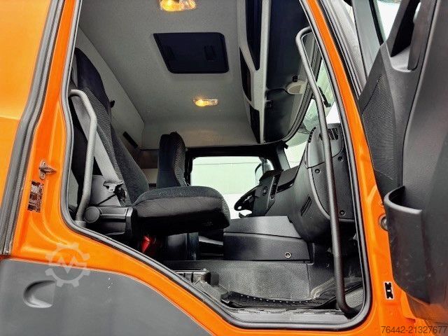 Roll-off tipper truck MERCEDES-BENZ AROCS 2636L-6X4-3M60 RADSTAND-KFZ BRIEF-253TKM!!