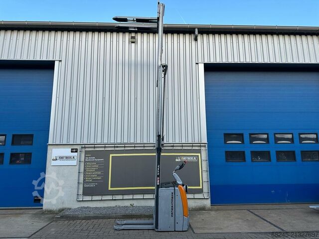 VS-22689 Electric stacker Still EXV-SF 14 STILL EXV SF 14