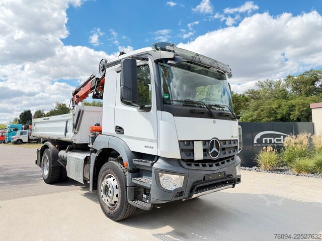 Three-sided tipper truck MERCEDES-BENZ Arocs 1832 4x2 Kipper Kran 13m FUNK AHK