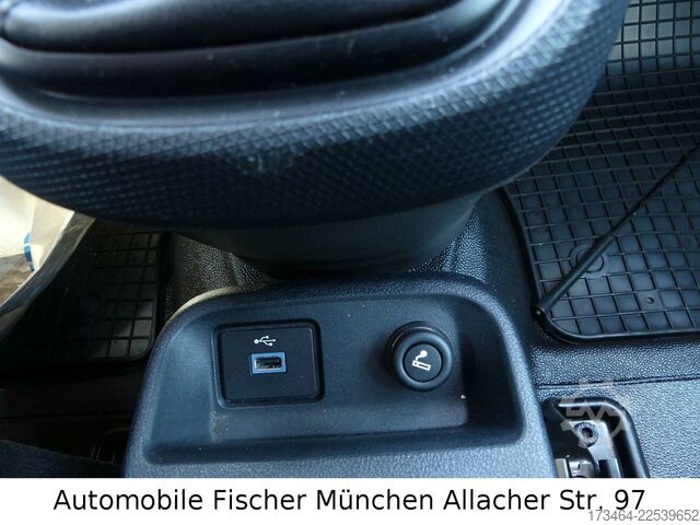 Minibus FORD Transit Connect Kombi*LKW*5 Sitze*Heizb.Frontsch