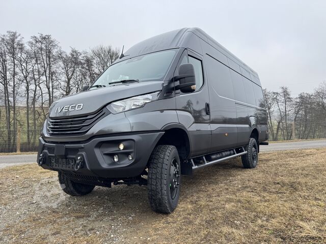 Panel van Iveco MY24 IVECO DAILY 4x4 VAN 70S18H A8 WX -