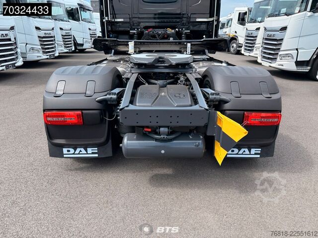 Standard SZM DAF XG 530 4X2 FT - ZF + Navi + Alcantara + Schwarz