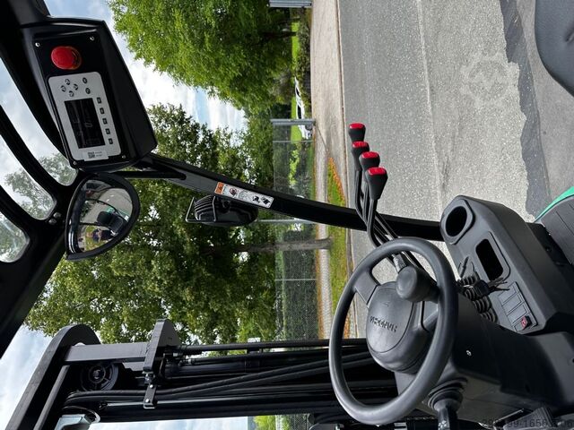 Electric 4-wheel forklift Hangcha CPD30-XD4-SI26