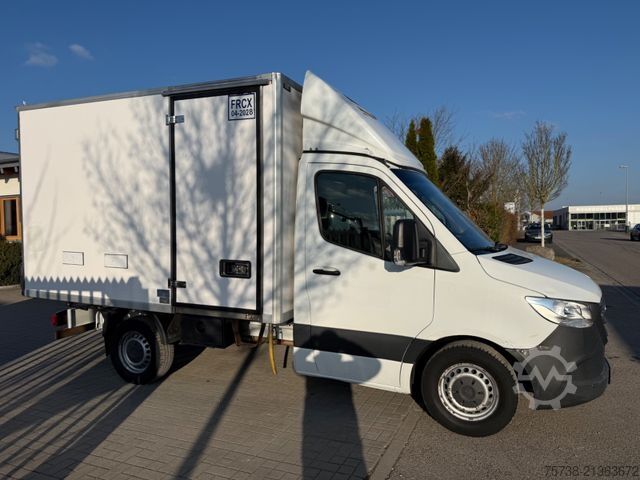 Refrigerator body van MERCEDES-BENZ Sprinter 316 CDI Kühlkoffer/Automatik/Klima/MBUX