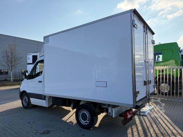 Refrigerator body van MERCEDES-BENZ Sprinter 316 CDI Kühlkoffer/Automatik/Klima/MBUX