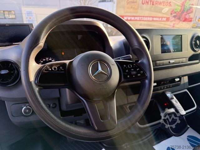 Refrigerator body van MERCEDES-BENZ Sprinter 316 CDI Kühlkoffer/Automatik/Klima/MBUX