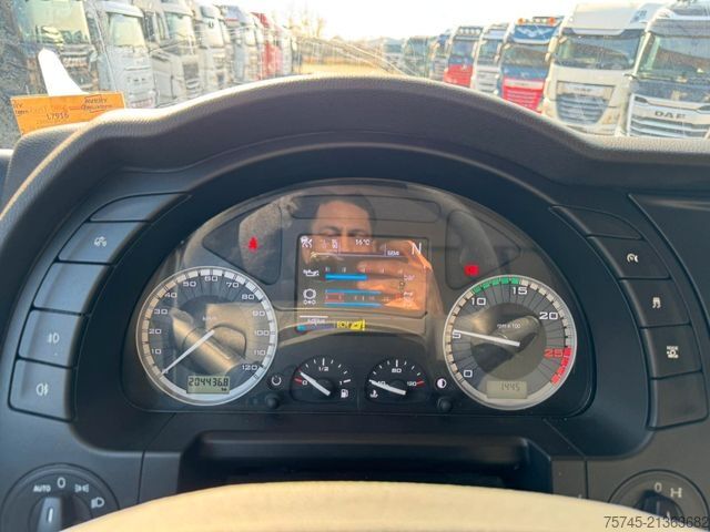 Volume tractor unit IVECO S-WAY 530 * RETARDER * 2 X TANK * ACC * WENIG KM