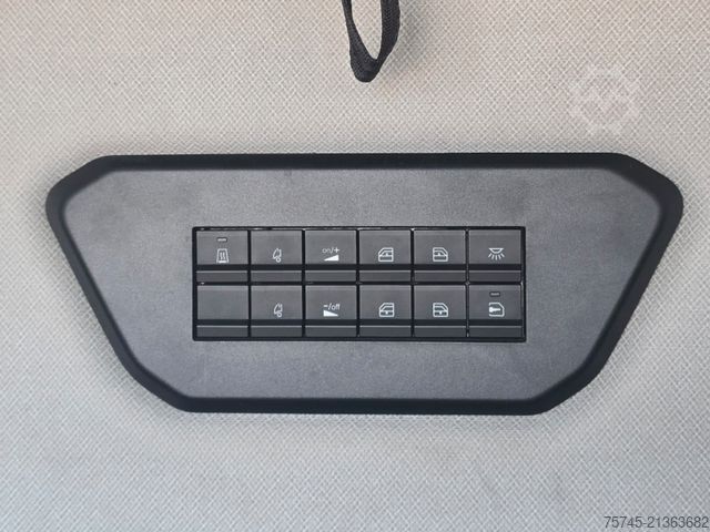 Volume tractor unit IVECO S-WAY 530 * RETARDER * 2 X TANK * ACC * WENIG KM