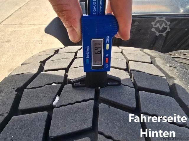 Volume tractor unit IVECO S-WAY 530 * RETARDER * 2 X TANK * ACC * WENIG KM