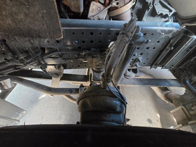 Volume tractor unit IVECO S-WAY 530 * RETARDER * 2 X TANK * ACC * WENIG KM