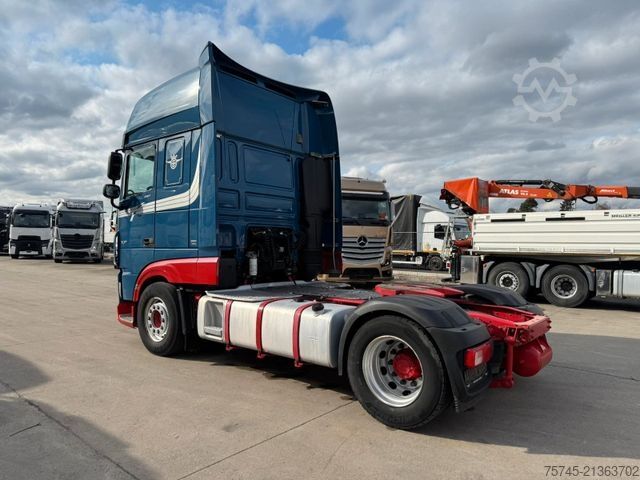 Standard tractor unit DAF XF 480*RETARDER*STANDKLIMA*LEDER*SUPER SPACE CAP