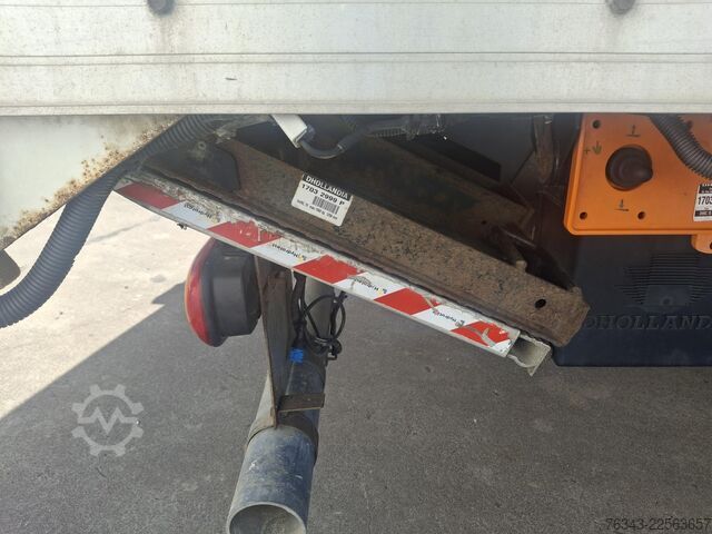 Box truck RENAULT D12-240 - E6