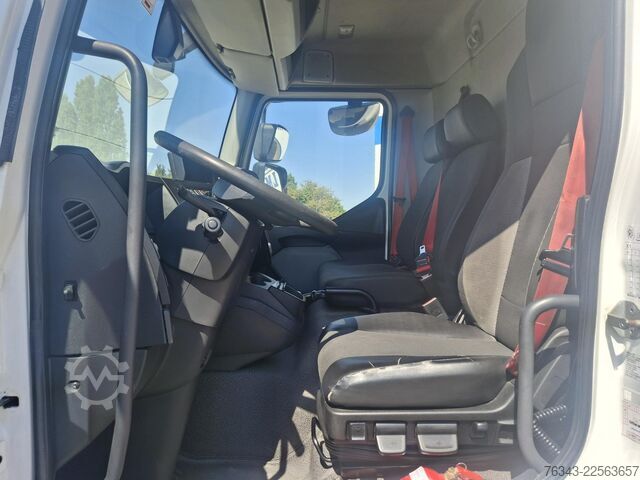 Box truck RENAULT D12-240 - E6