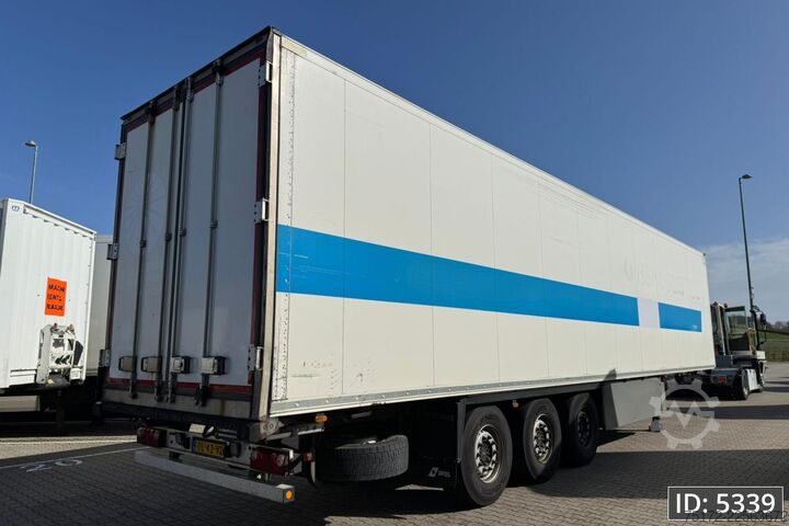 Refrigerated/frozen transport Schmitz Cargobull SKO 24 / Meathang / Disk / Carrier Vector 1950 ...