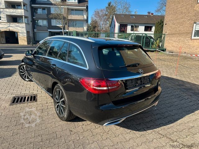 Minibus MERCEDES-BENZ C 200 Kombi 110kw Autom. Avantg*LED*NAVI*Kamera