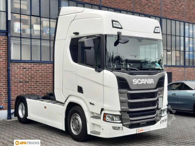 Standard SZM SCANIA R 460 Highline Retarder Standklima 2xTank