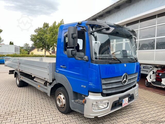 Pritschenwagen MERCEDES-BENZ Atego 816 Pritsche Blatt Blatt Schaltung manuell