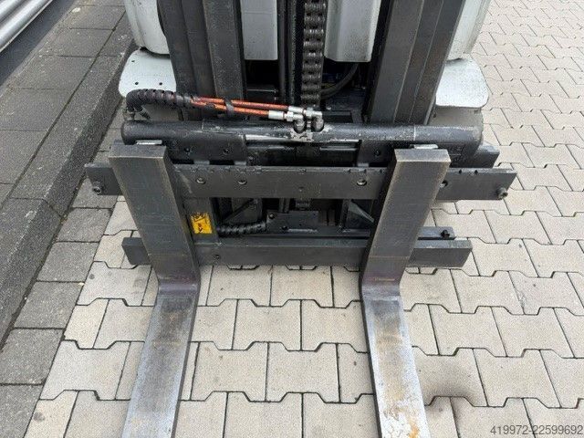 LPG Forklifts Still RX70-20T