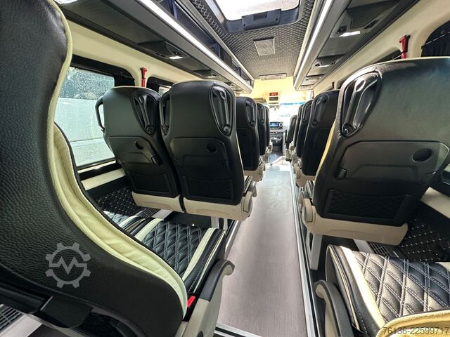 Minibus MERCEDES-BENZ Sprinter 21 Sitzer VIP Klima el. Tür Heizung