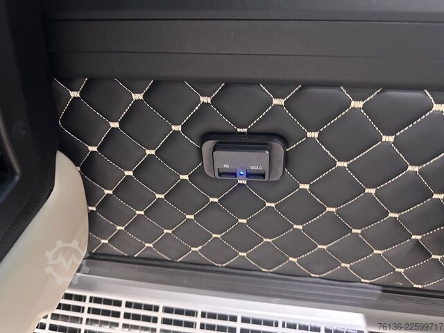 Minibus MERCEDES-BENZ Sprinter 21 Sitzer VIP Klima el. Tür Heizung