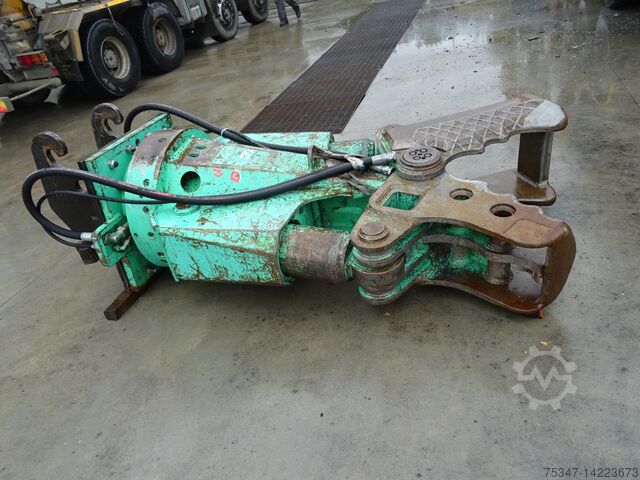 Demolition shears Montabert DA370ME