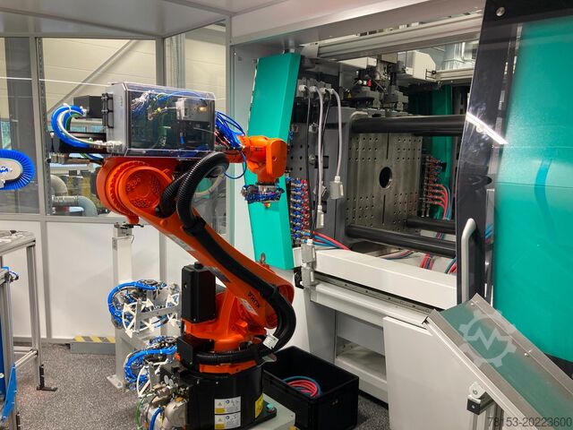 Multi-material injection moulding machine Arburg Allrounder 630A