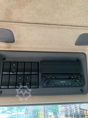 Truck chassis Renault 22SVA1A