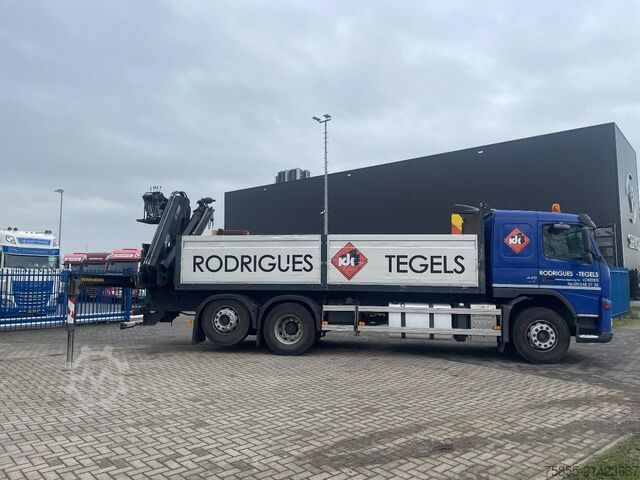 Open body Volvo FM 440 6x2 / Platform / Hiab 166 D-3 Pro Crane-...