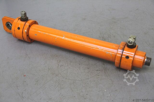 Hydraulic cylinder unbekannt Hub 300 mm