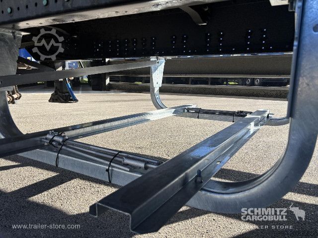 Open semitrailer with tarp Schmitz Cargobull Semitrailer Curtainsider Standard