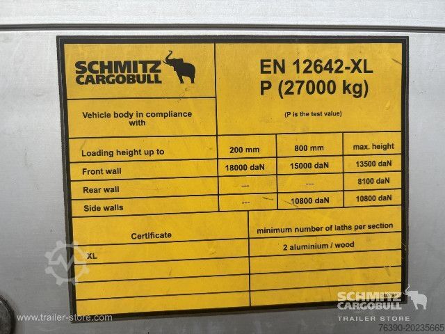 Open semitrailer with tarp Schmitz Cargobull Semitrailer Curtainsider Standard