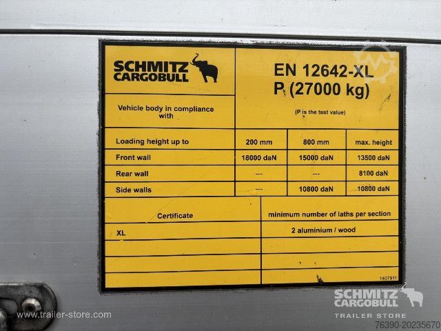 Open semitrailer with tarp Schmitz Cargobull Semitrailer Curtainsider Standard