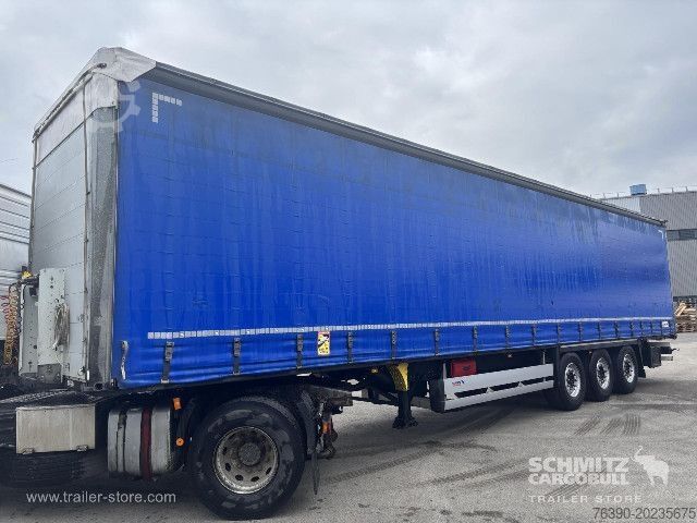 Open semitrailer with tarp Schmitz Cargobull Semitrailer Curtainsider Standard