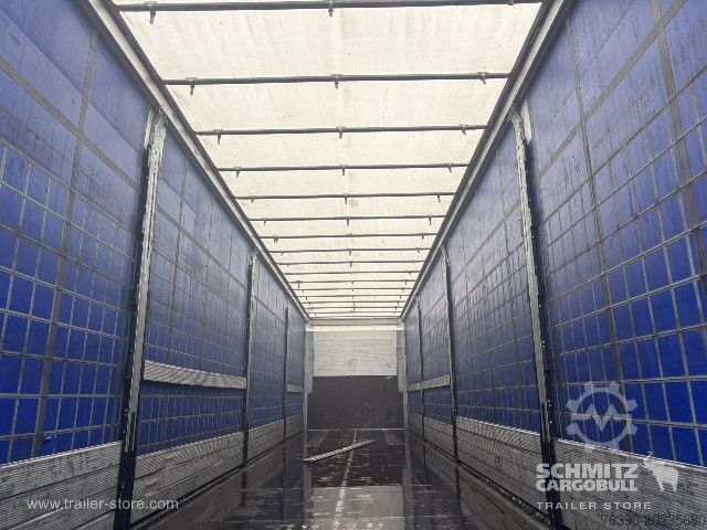 Open semitrailer with tarp Schmitz Cargobull Semitrailer Curtainsider Standard