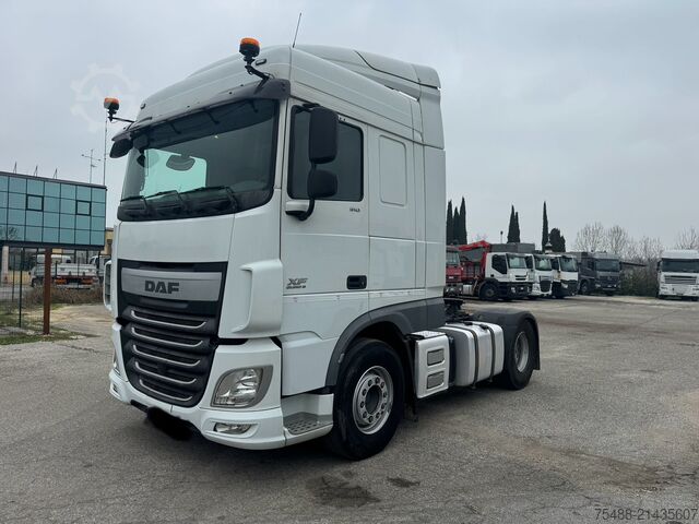 Standard tractor unit DAF XF 510 SPACE CAB 4X2