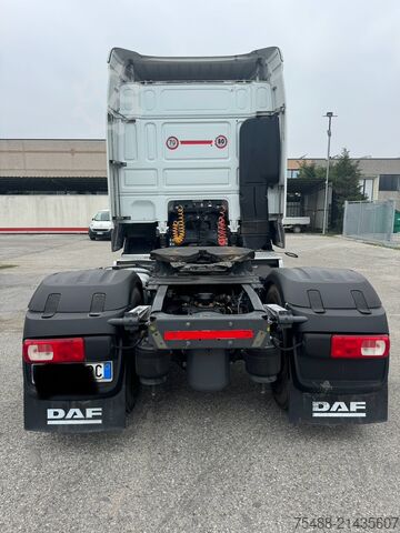 Standard tractor unit DAF XF 510 SPACE CAB 4X2