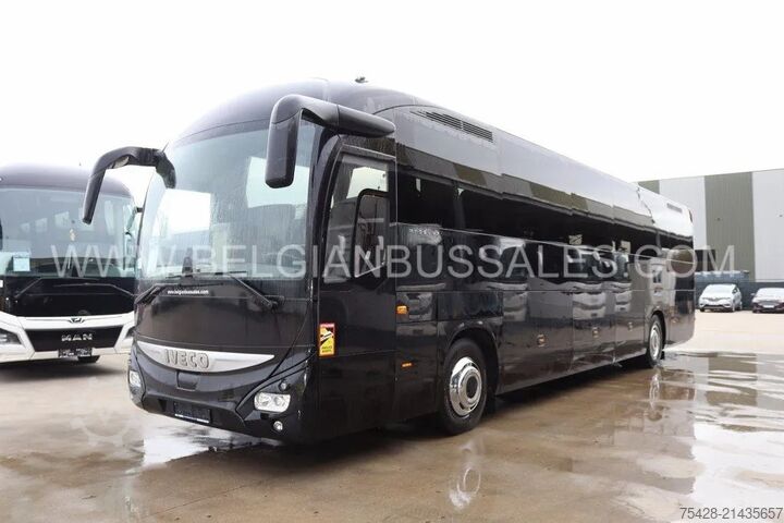 Motor coach Iveco MAGELYS PRO