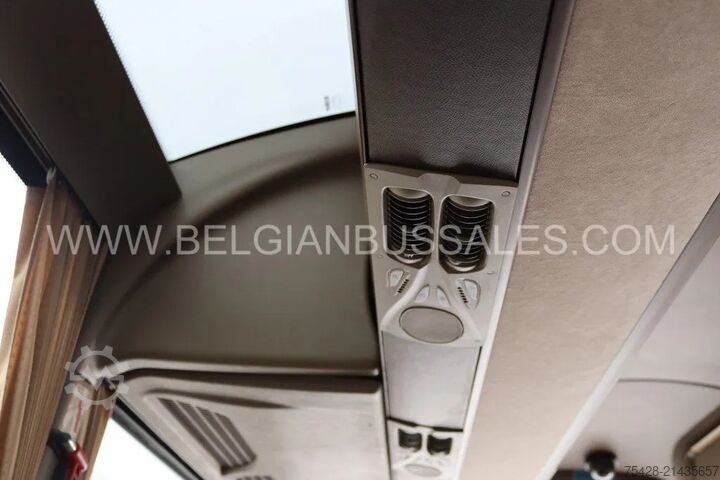 Motor coach Iveco MAGELYS PRO