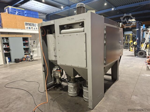 Blasting unit blasting cabin Normfinish Straalcabine DP 17