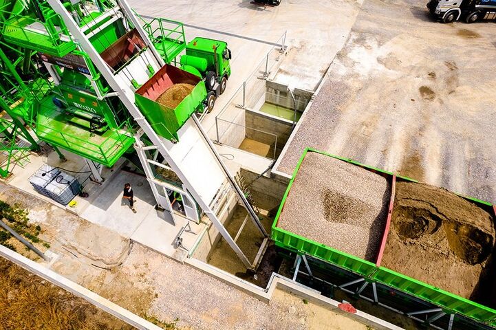 Betonmischanlage / Betonwerk FABO Concrete Batching Plant 110 m3 Compact Concrete Batching Plant
