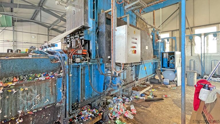 Complete PET baling line 2040 with conveyor, PET flattener and PSS system BOA PET Recyclinganlage