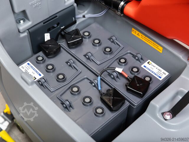 Hako Scrubmaster B45 CL NEW BATTERIES Hako Scrubmaster B45 CL TB510 - 2021y - 174h